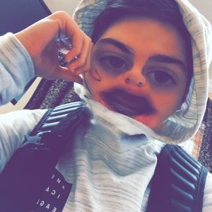 Meet your Posher, Aaron